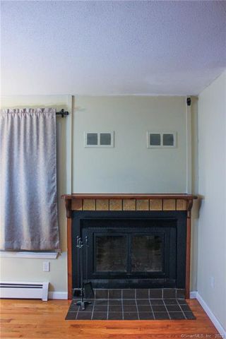 60 Old Town Road 171, Vernon, CT 06066