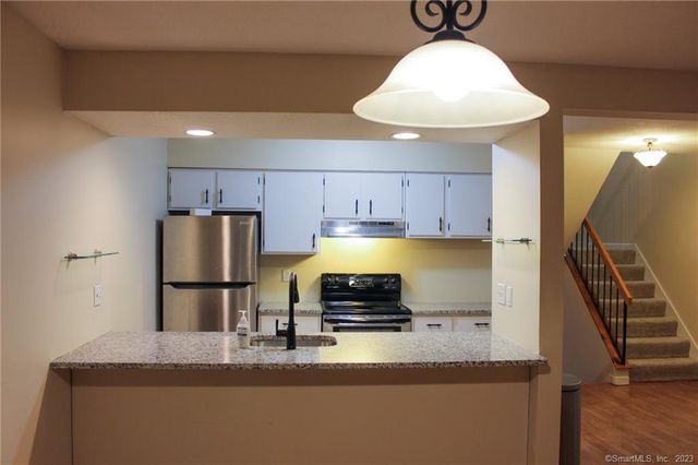 60 Old Town Road 171, Vernon, CT 06066