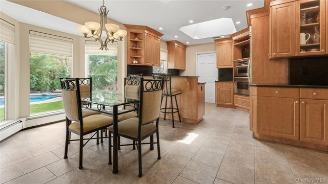 16 Long Acre Lane, Dix Hills, NY 11746