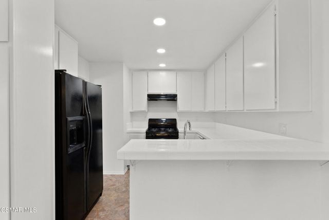 6647 Shakespeare Way, Ventura, CA 93003