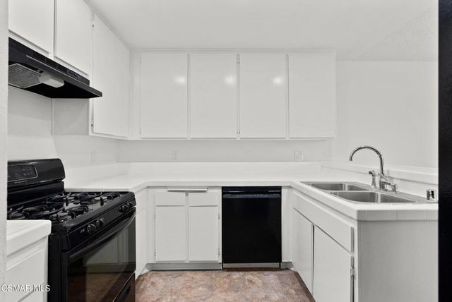 6647 Shakespeare Way, Ventura, CA 93003