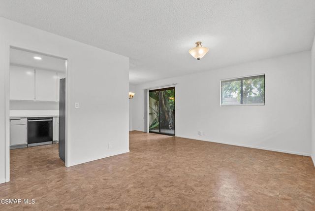 6647 Shakespeare Way, Ventura, CA 93003