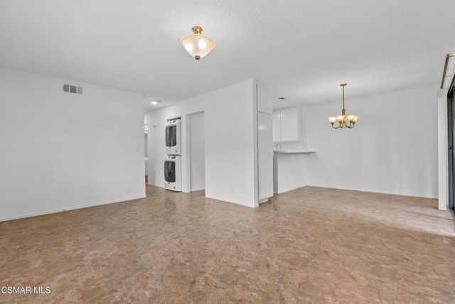 6647 Shakespeare Way, Ventura, CA 93003