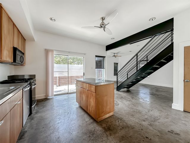 417 S Beacon Street, Dallas, TX 75223