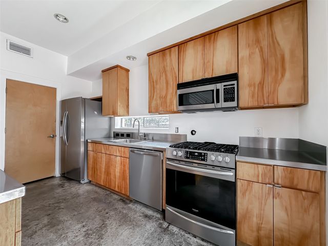 417 S Beacon Street, Dallas, TX 75223