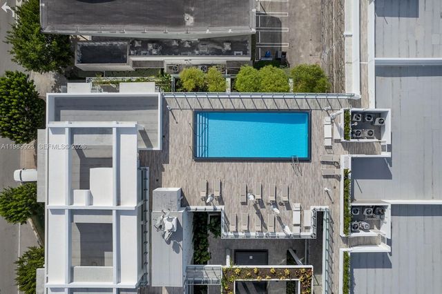 1201 20th St 301, Miami Beach, FL 33139