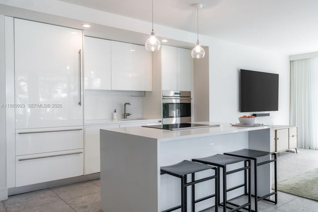 1201 20th St 301, Miami Beach, FL 33139