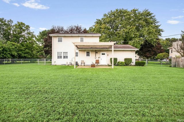 52122 Justine Drive, South Bend, IN 46628