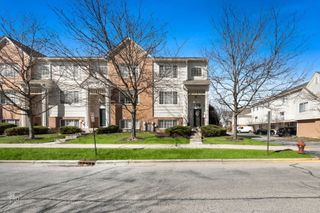 7504 Claridge Drive E, Bridgeview, IL 60455
