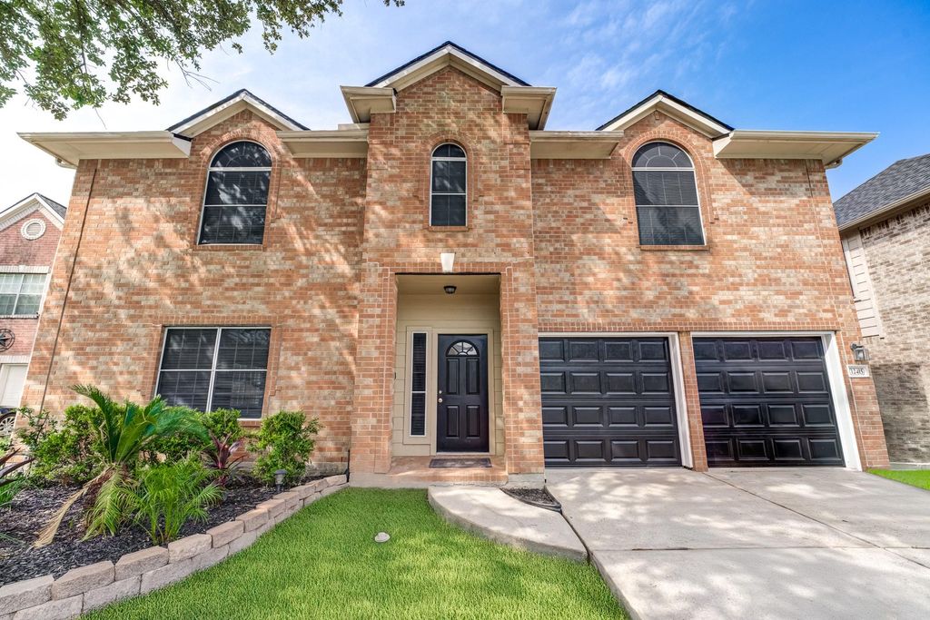 12415 Silversmine Drive, Houston, TX 77014