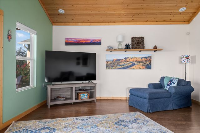 210 Ridgecrest, Logan, NM 88426