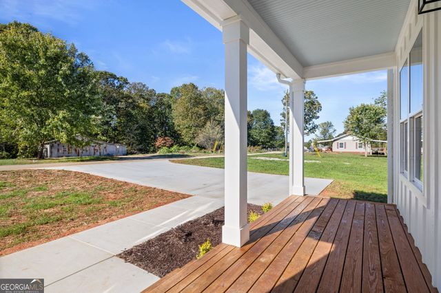 447 Carl Loudermilk Road, Mount Airy, GA 30563
