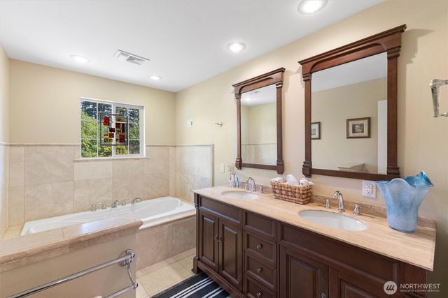 17315 Dubuque Road, Snohomish, WA 98290