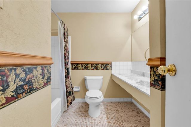 2874 Aronimink Place, Lower Macungie Twp, PA 18062