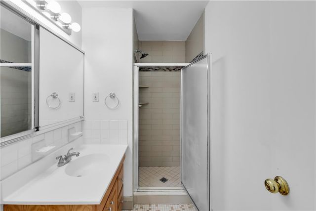 2874 Aronimink Place, Lower Macungie Twp, PA 18062
