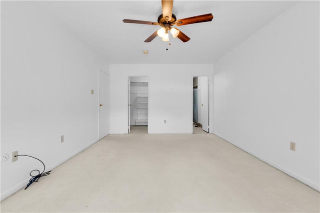 2874 Aronimink Place, Lower Macungie Twp, PA 18062