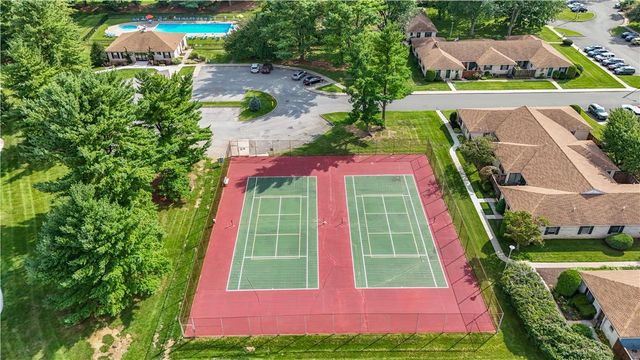 2874 Aronimink Place, Lower Macungie Twp, PA 18062