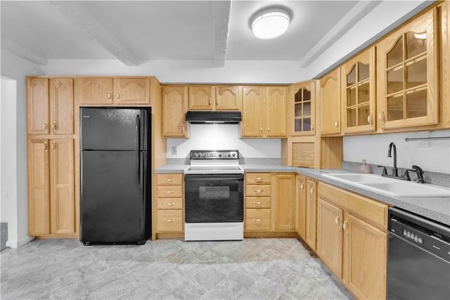 2874 Aronimink Place, Lower Macungie Twp, PA 18062