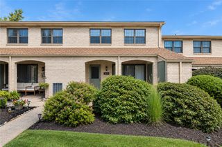 2874 Aronimink Place, Lower Macungie Twp, PA 18062
