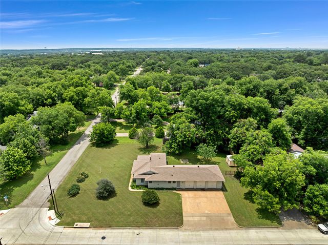 3041 Field Street, Haltom City, TX 76117
