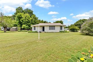 3041 Field Street, Haltom City, TX 76117