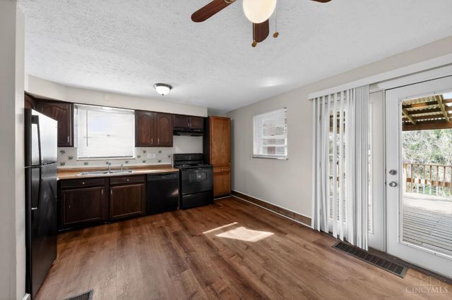 2290 Deblin Drive, Springfield Twp., OH 45239
