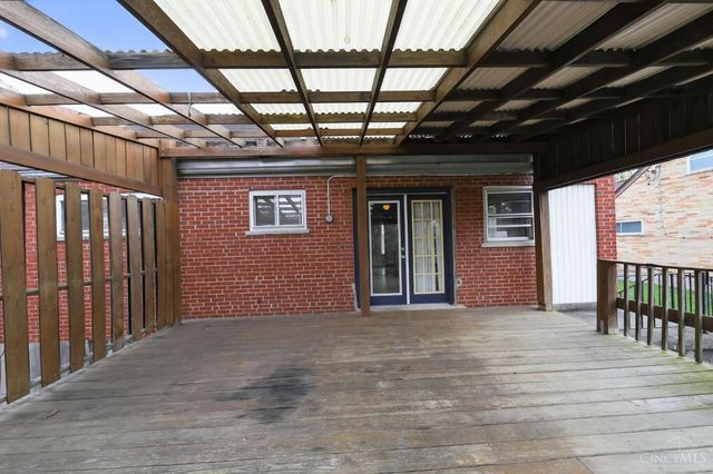 2290 Deblin Drive, Springfield Twp., OH 45239