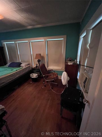 1020 S Quincy Avenue, Tulsa, OK 74120