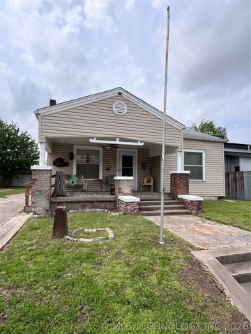 1020 S Quincy Avenue, Tulsa, OK 74120