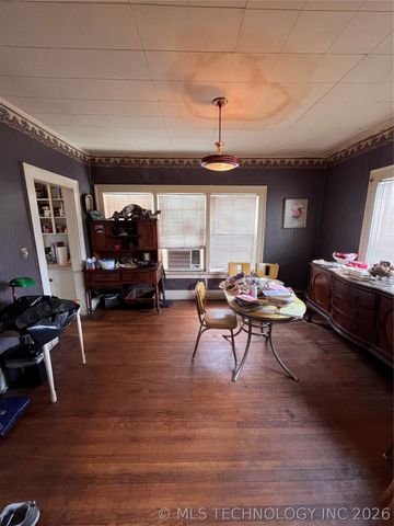 1020 S Quincy Avenue, Tulsa, OK 74120