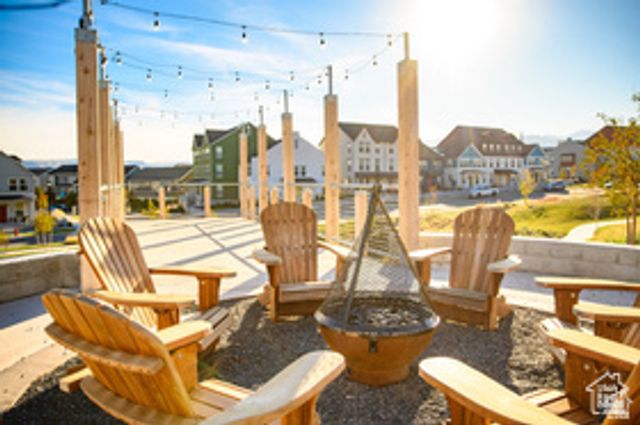 6814 W 11800 S, South Jordan, UT 84009