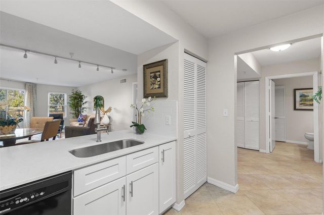 2323 FEATHER SOUND DRIVE 101, Clearwater, FL 33762