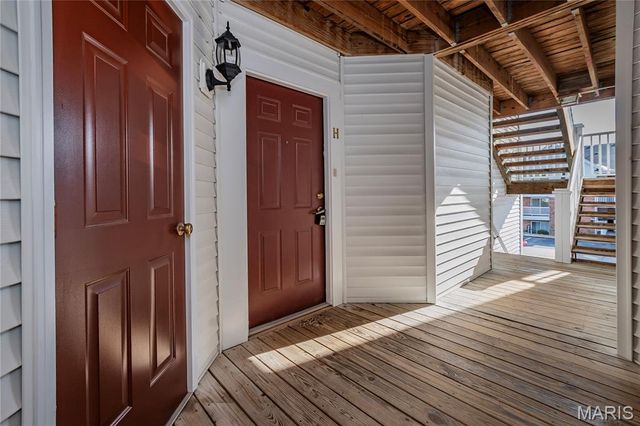 1233 Woodland Point Drive H, St Louis, MO 63146