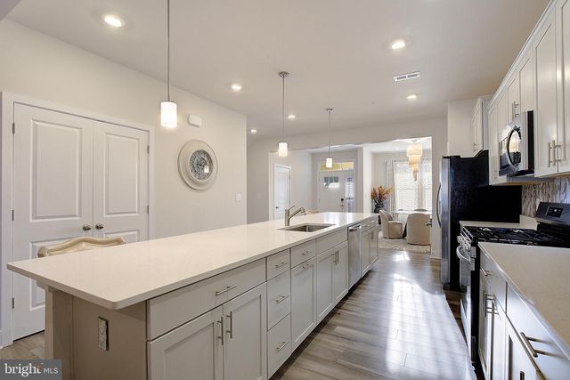 10660 GRAND TETON PL, White Plains, MD 20695