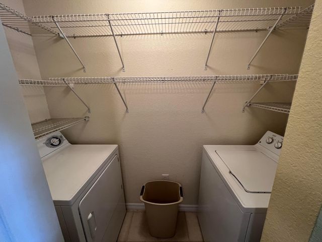 2814 Grande Parkway 304, Palm Beach Gardens, FL 33410