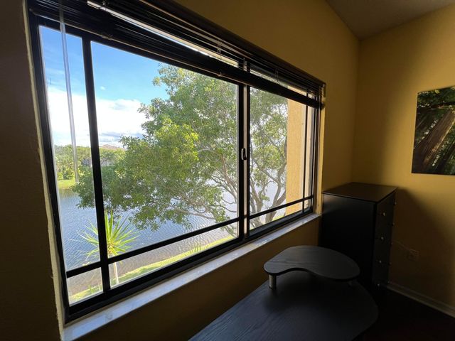 2814 Grande Parkway 304, Palm Beach Gardens, FL 33410