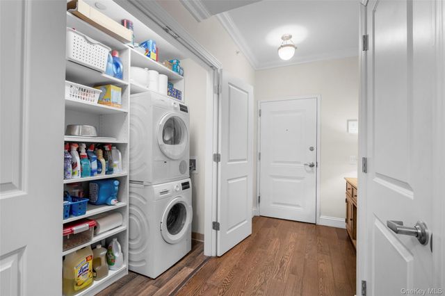 10 Byron Place 214, Larchmont, NY 10538