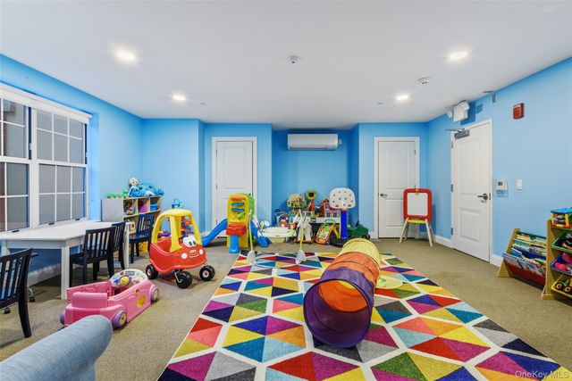 10 Byron Place 214, Larchmont, NY 10538