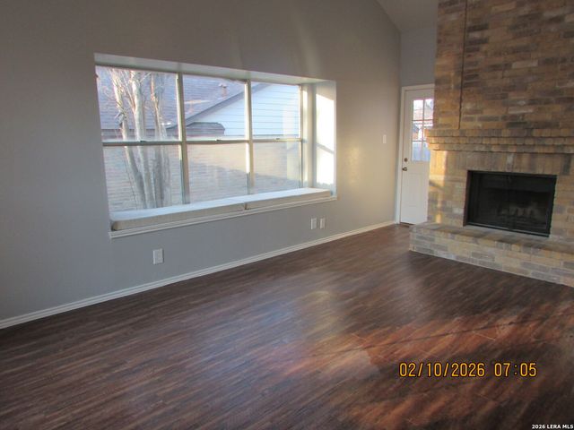 6003 Broadmeadow, San Antonio, TX 78240