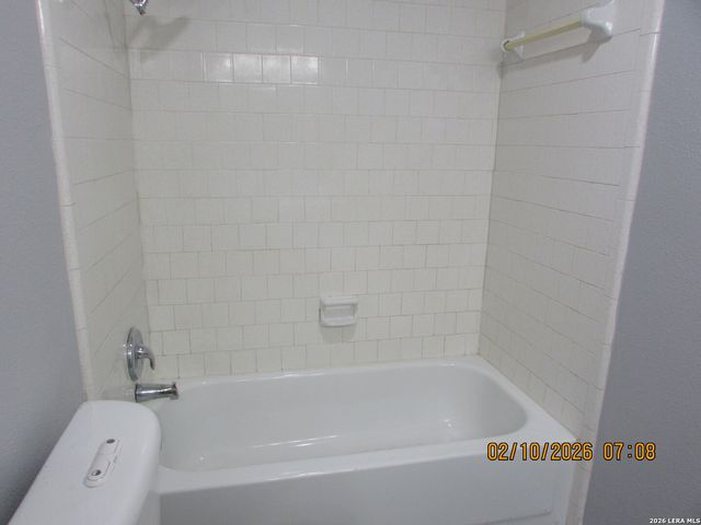 6003 Broadmeadow, San Antonio, TX 78240