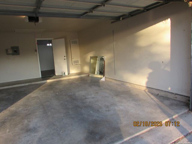 6003 Broadmeadow, San Antonio, TX 78240