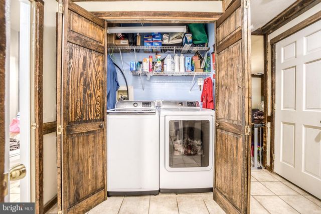 126 ECKMAN RD, Lancaster, PA 17602