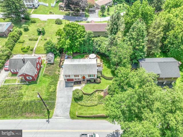 126 ECKMAN RD, Lancaster, PA 17602
