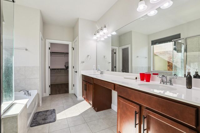3602 Chaff LN, Pflugerville, TX 78660