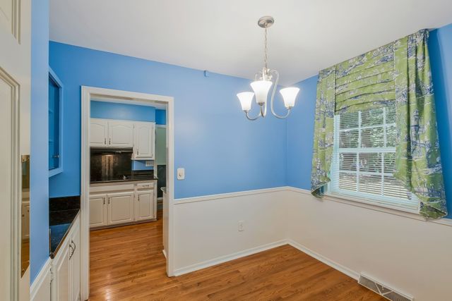 107 Leslie Ln, Hohenwald, TN 38462