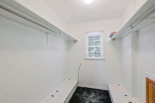 107 Leslie Ln, Hohenwald, TN 38462
