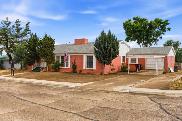 1515 W Reinken Avenue, Belen, NM 87002