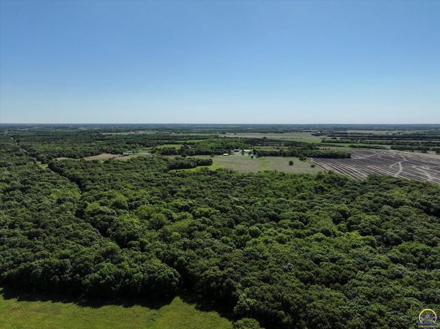 1982 Indiana Rd, Ottawa, KS 66067