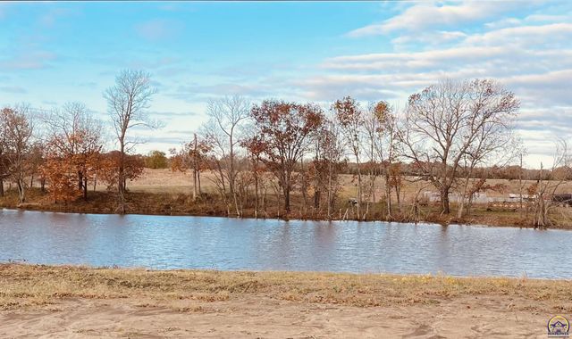 1982 Indiana Rd, Ottawa, KS 66067