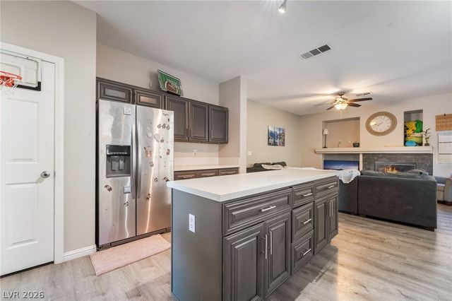 337 Greenleaf Glen Street, Henderson, NV 89014